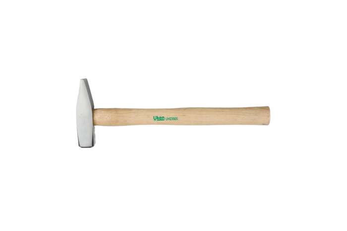 Wooden handle hammer 500 grams